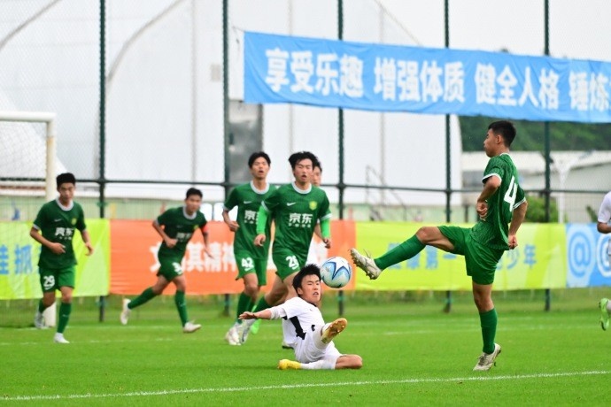 上海海港u17队在5天内连胜3场，获得中国青少年足球联赛冠军